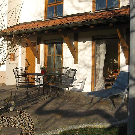 Apartamento Unterm Nussbaeumle Adelhausen Exterior foto